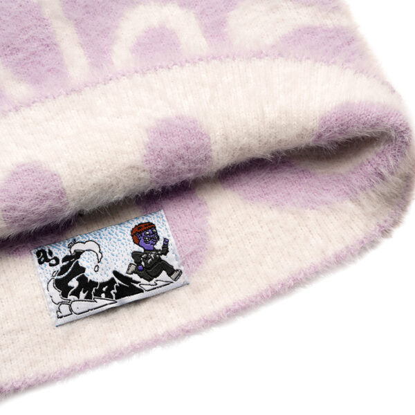 ASHLAND FLUFF BEANIE