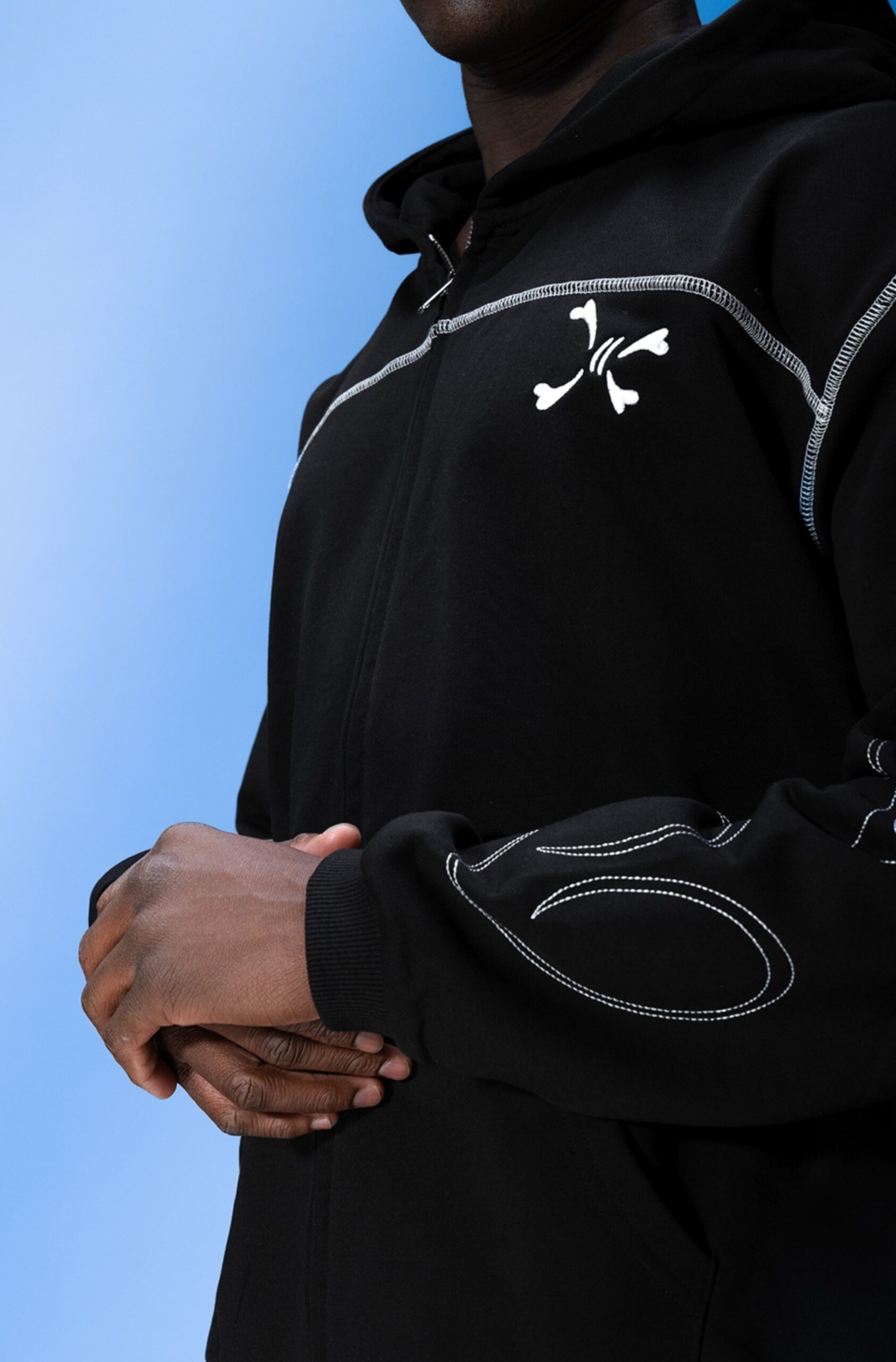 Aura Zip Black – Image 2
