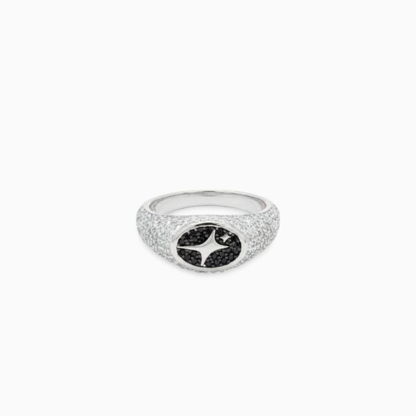 Iced Oval signet ring argentée